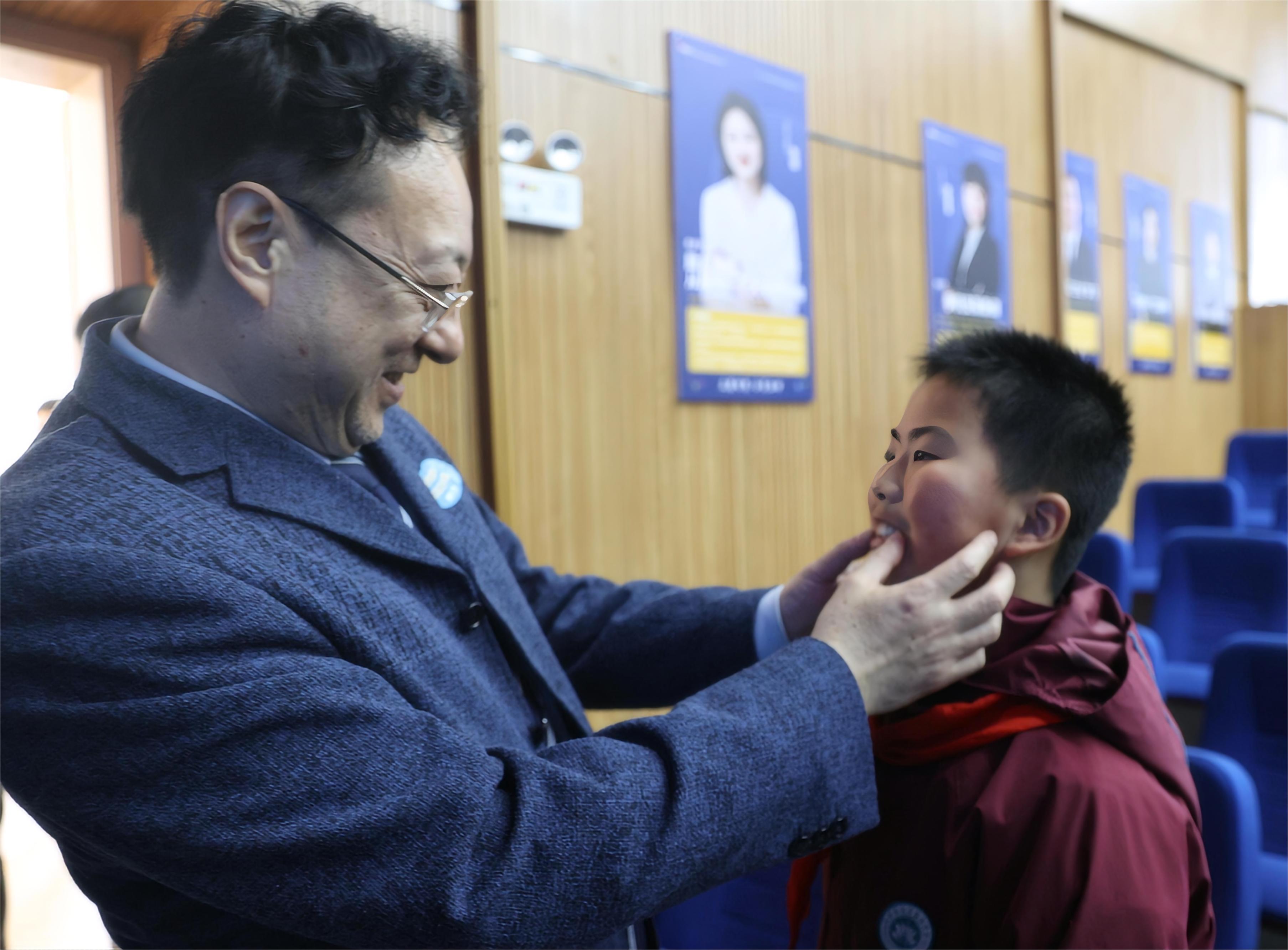 苏州市第一届小学生刷牙比赛暨2024年“全国爱牙日”“健康口腔苏州行”启动