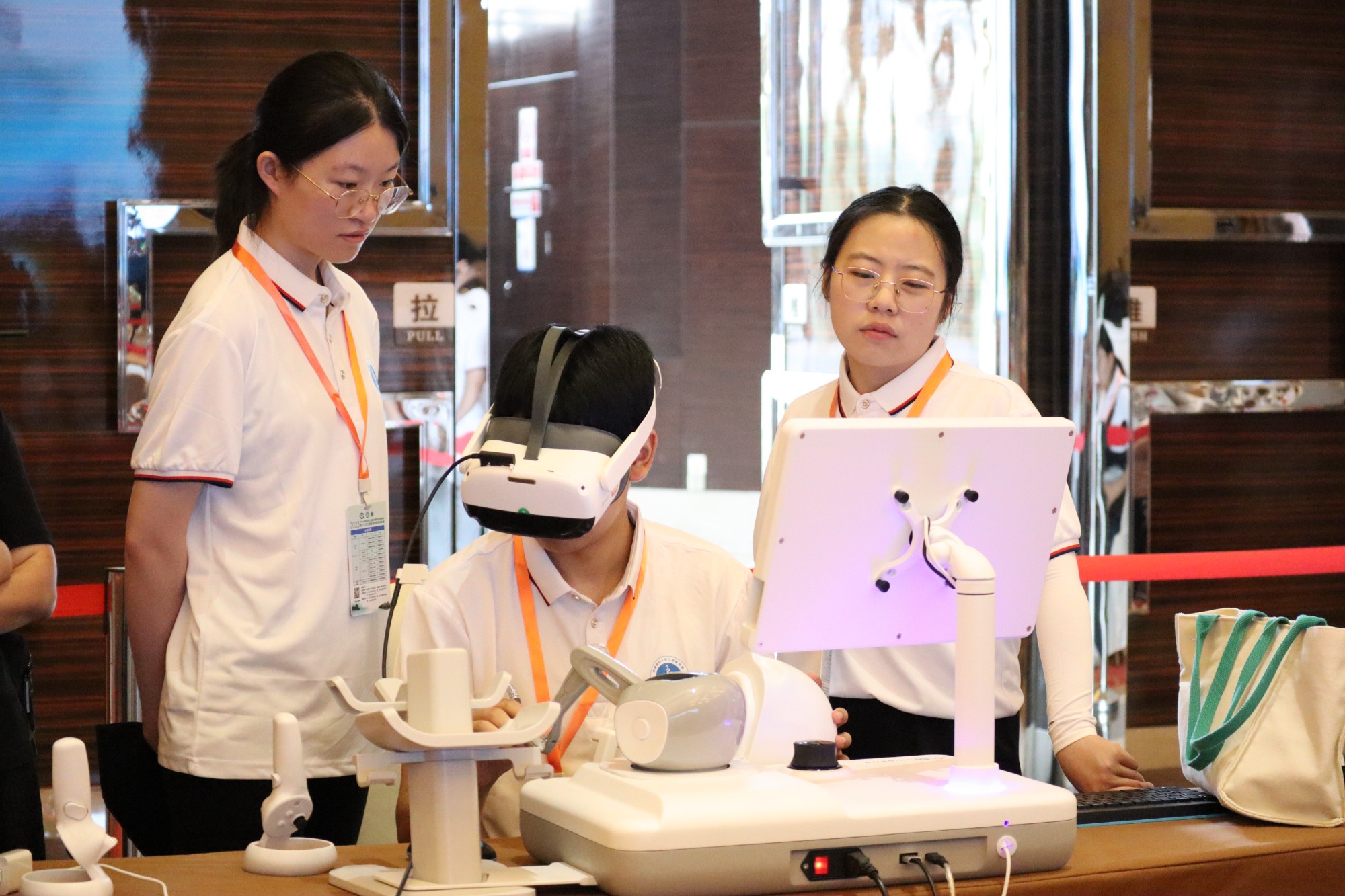 口腔行业未来：数字化生态系统如何改变我们的健康？