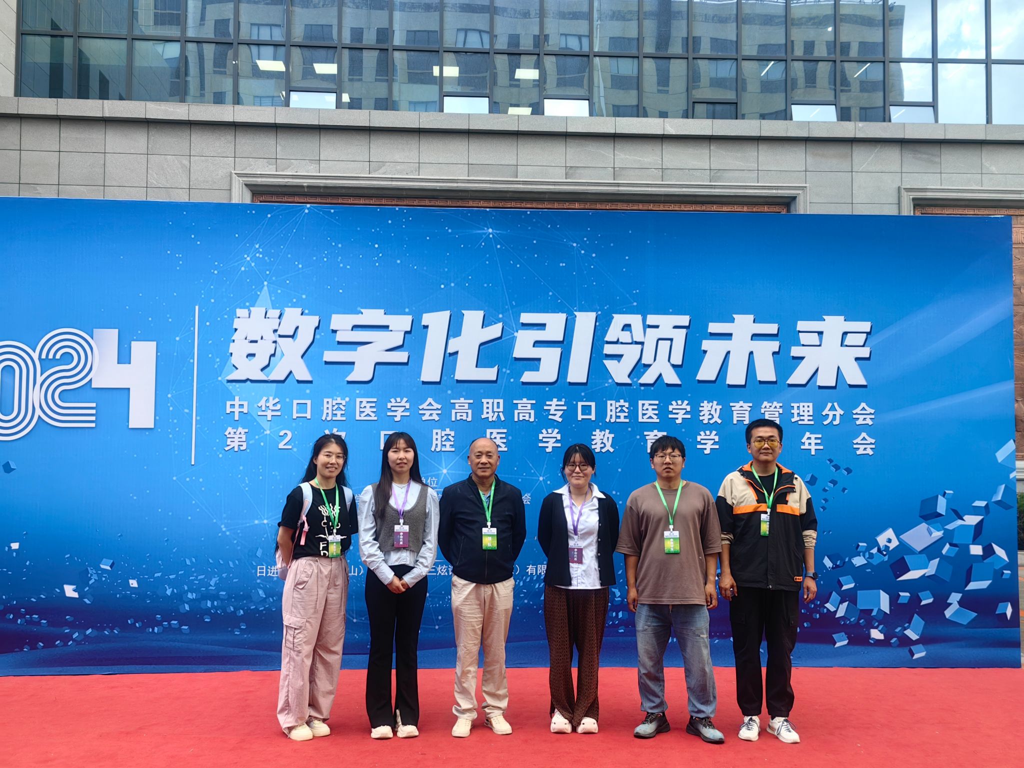2025年6月广东深圳市大鹏新区区属公办中小学招聘教师76人公告